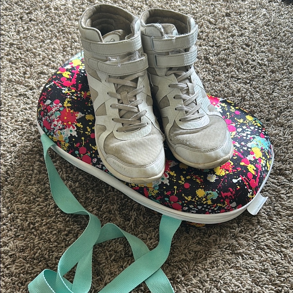 NFINITY Beast Midtop Cheer Shoes size 7.5 and Case - Well loved!